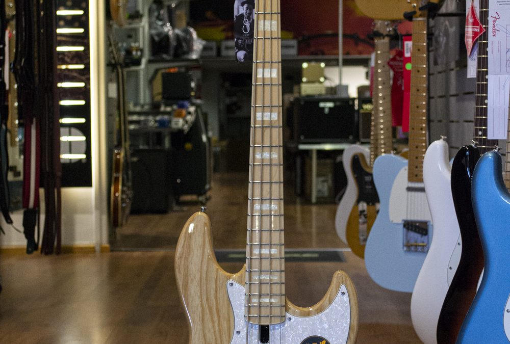 Sire by Marcus Miller V7 Swamp Ash-4