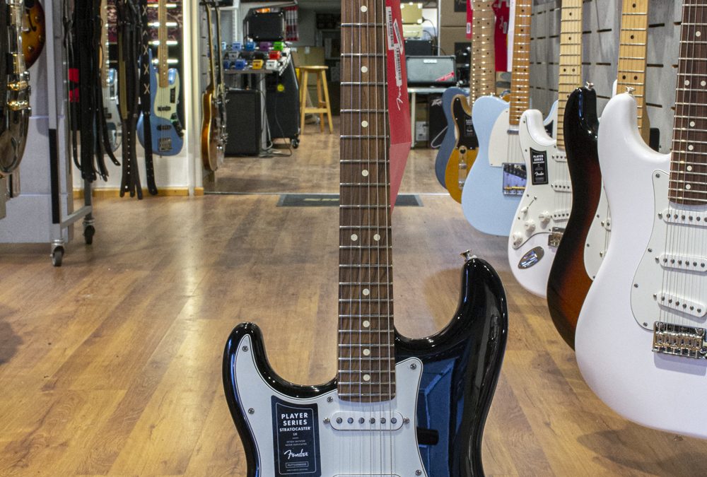 Fender Player Stratocaster, vasenkätinen