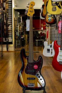 Squier Jazz Bass Fretless CV 60s