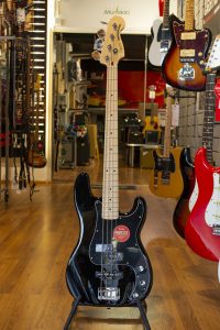 Squier Affinity PJ Bass